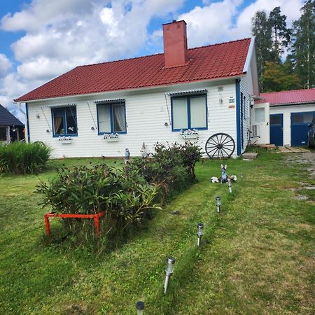 Stuga Ani Svarta  Bagian luar foto