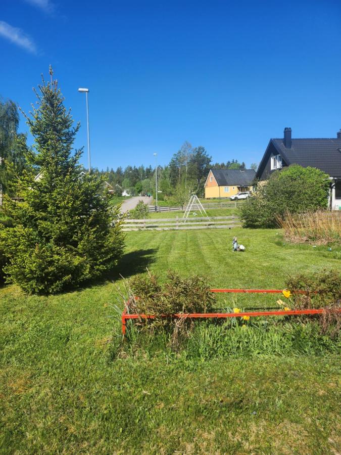 Stuga Ani Svarta  Bagian luar foto