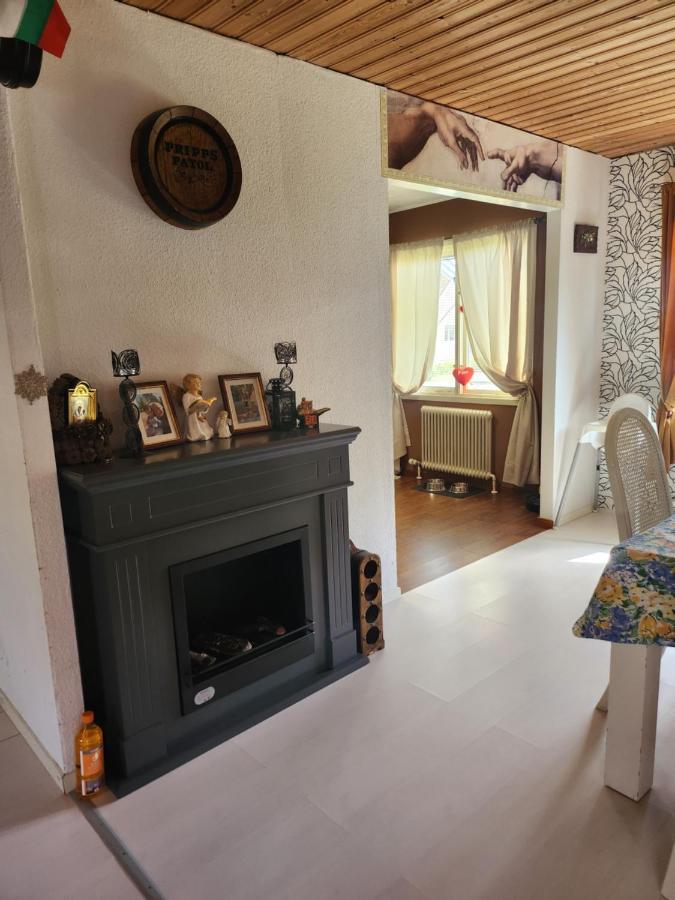 Stuga Ani Svarta  Bagian luar foto